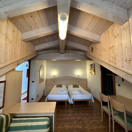 Hotel Garni Maffei Pinzolo Exteriér fotografie
