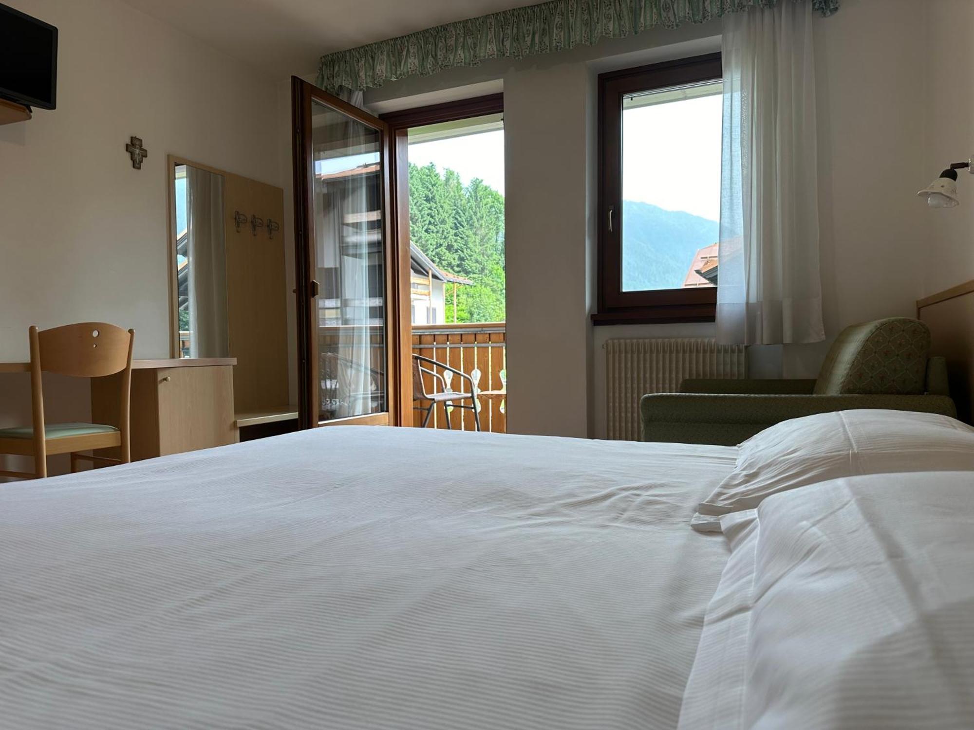 Hotel Garni Maffei Pinzolo Exteriér fotografie